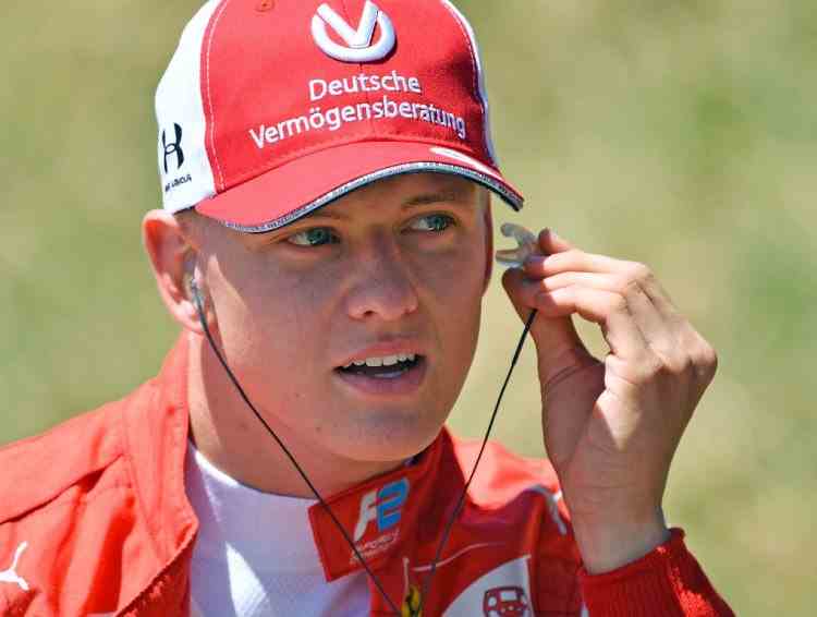 Cum a sesizat soția lui Michael Schumacher o problemă la mașina fiului ei