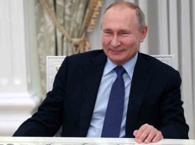 Vladimir Putin a promulgat o lege care interzice negarea rolului decisiv avut de URSS în Al Doilea Război Mondial