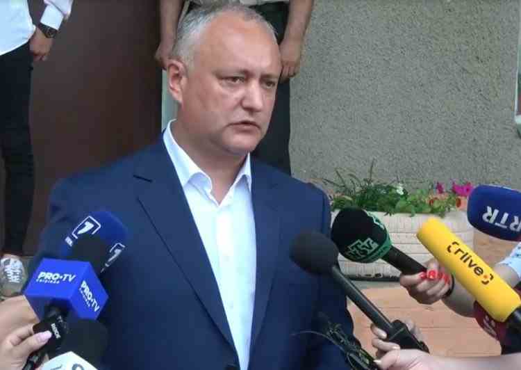 VIDEO - Primele declarații făcute de Igor Dodon, după alegerile din Republica Moldova: O felicit pe Maia Sandu, asta e democrație
