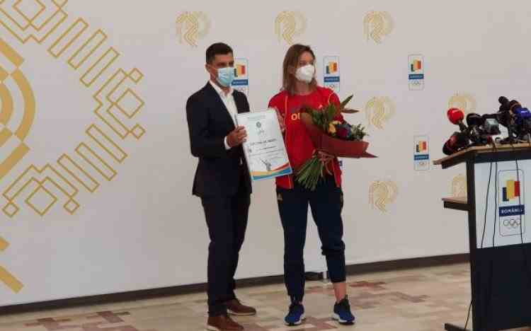 Ana Maria Popescu, către ministrul Tinereului şi Sporturilor, la revenirea în țară: „Îmi doresc să ajungeţi la Tokyo şi să luaţi aurul ăla pe care nu am fost în stare să-l iau“