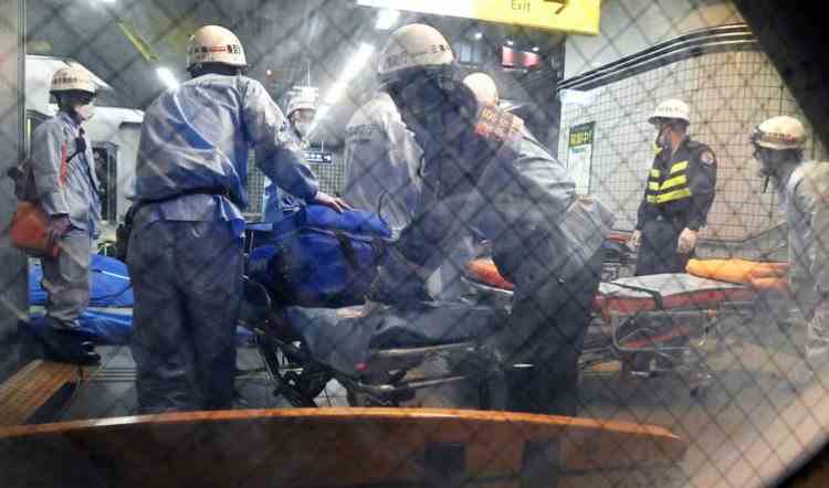 Nouă oameni au fost răniți în urma unui atac cu cuțitul într-un tren, la Tokyo