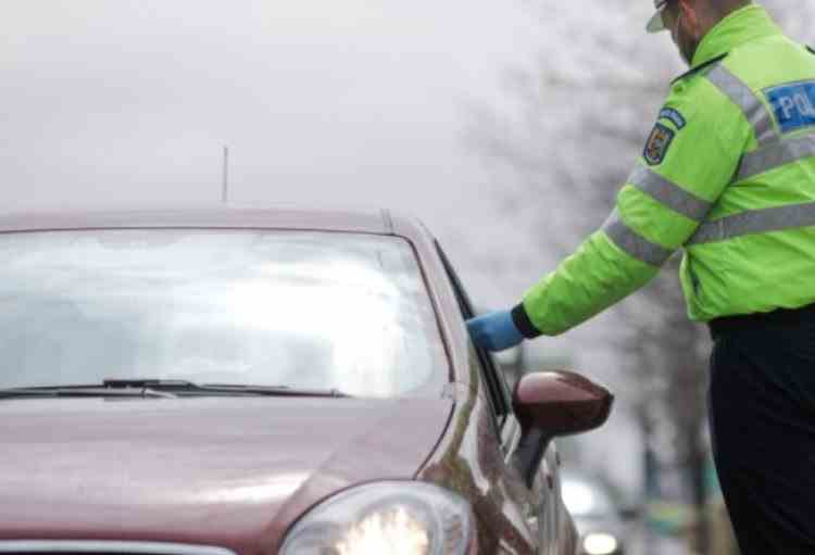 O femeie din Sibiu a scăpat de amenda primită pentru viteză, după ce polițistul a uitat să completeze data pe procesul verbal
