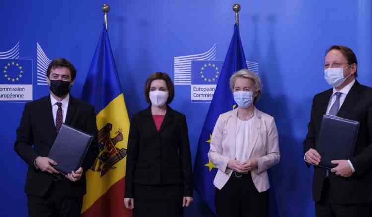 Comisia Europeană oferă un sprijin de 60 de milioane de euro Republicii Moldova, pentru plata facturilor la gaz