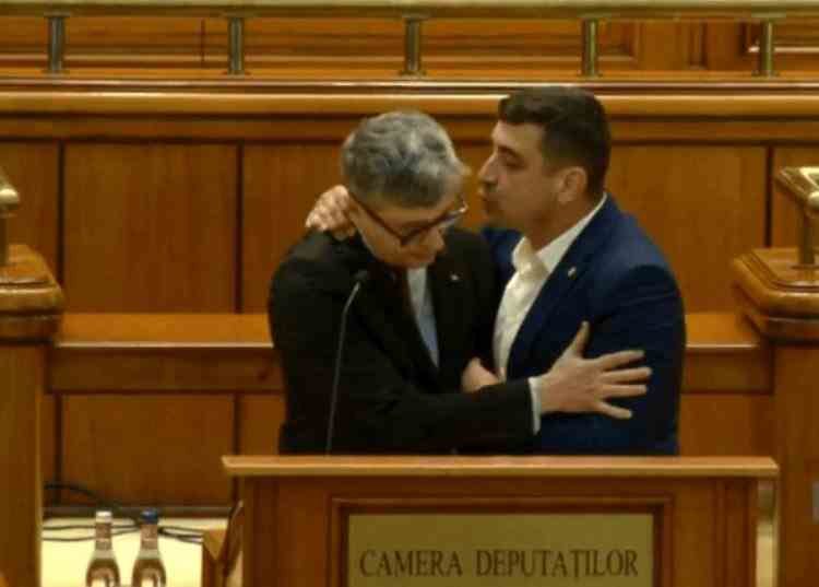 Dosar penal după ce George Simion l-a bruscat pe Virgil Popescu, în Parlament