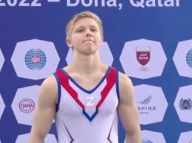Un gimnast rus a purtat litera Z pe piept, la ceremonia de premiere de la Cupa Mondială - Pe podium se afla și un sportiv din Ucraina