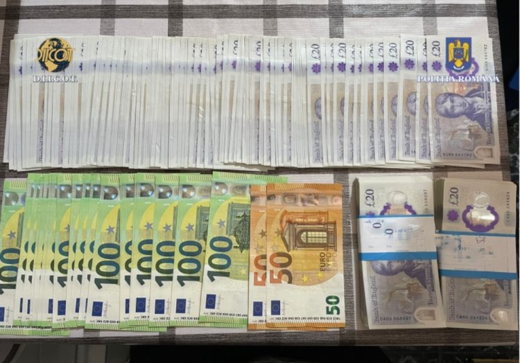 DIICOT: O grupare de infractori a reuşit să obțină ilegal peste 70 de milioane de lei din conturile unei bănci din România