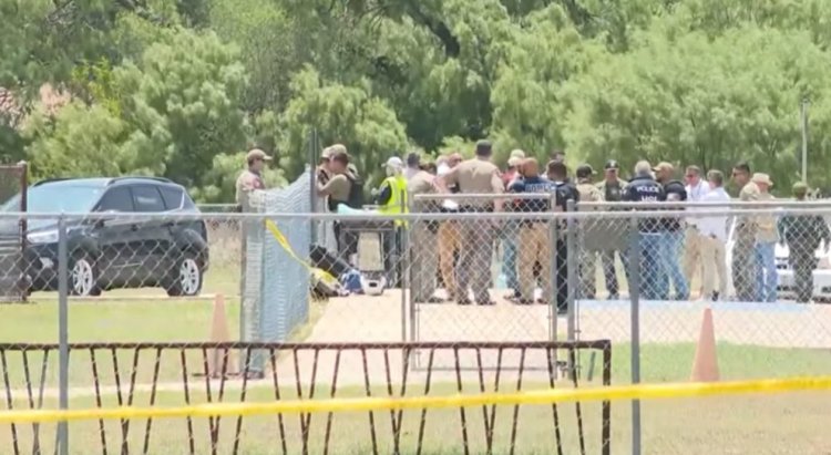 Un adolescent a ucis 19 copii și doi profesori într-o școală primară din Texas