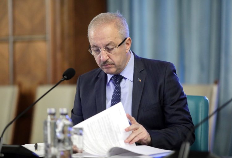 Ministrul Apărării, Vasile Dîncu vrea creșterea veniturilor militarilor și a pensiilor militare