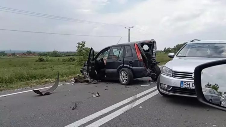 Trafic blocat în județul Bihor, pe DN1, în urma unui accident în care au fost implicate șapte mașini