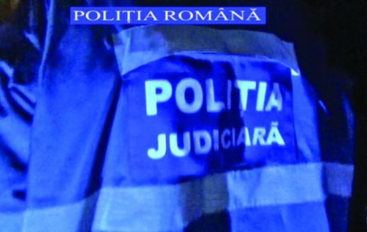 Ofițer de poliție judiciară din București, reținut de DNA pentru luare de mită, trafic de influență și abuz în serviciu