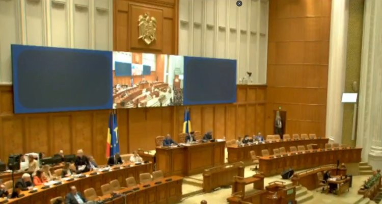 Camera Deputaţilor a respins moţiunea simplă împotriva ministrului Afacerilor Interne, Lucian Bode