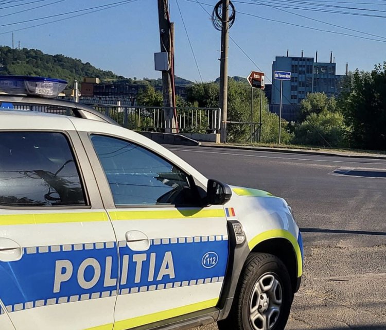 Un alt bărbat din Sibiu s-a dat drept polițist: A amenințat o femeie și i-a cerut 10 lei