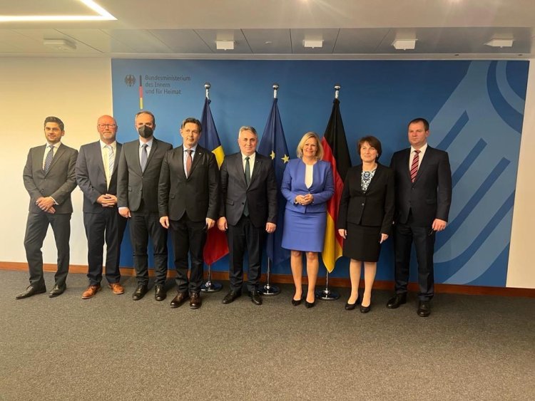 Ministrul de Interne a discutat cu liderii europeni la Bruxelles pentru aderarea României la Schengen