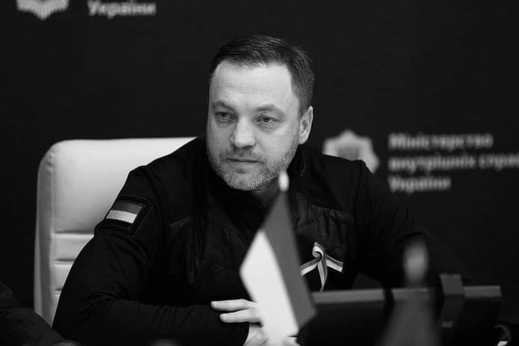 Mai mulți oficiali de rang înalt ai Ministerului de Interne, inclusiv ministrul de Interne Denis Monastirski au murit după prăbușirea unui elicopter în zona Kiev
