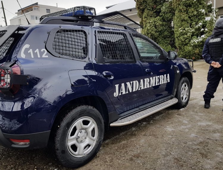 Şofer, apărat de jandarmi, după ce a accidentat un bărbat din Râşnov care traversa neregulamenar