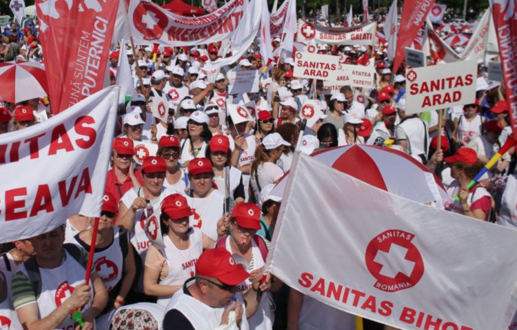 Proteste în sănătate, anunțate de Sanitas - Medicii şi asistenţii vor salarii mărite