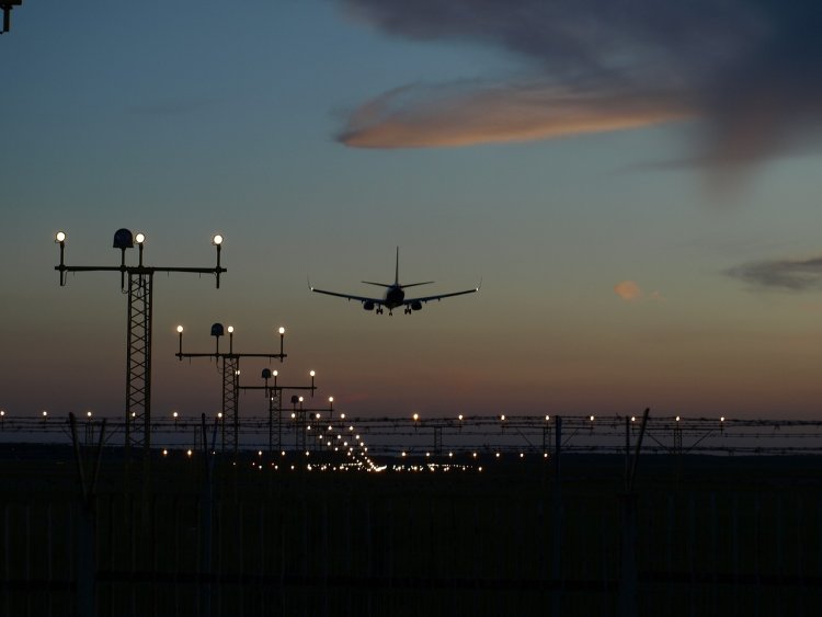 Autoritățile din Republica Moldova au luat în calcul să arunce în aer pista aeroportului Chișinău, la începutul războiului din Ucraina