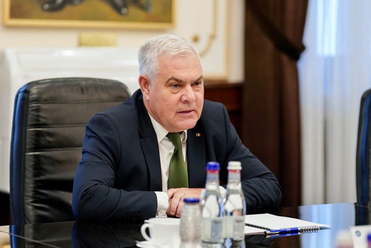 Angel Tîlvăr, ministrul Apărării, vizită oficială de 2 zile peste Prut - Discuții cu Maia Sandu, la Chișinău