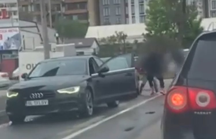 Un șofer a fost înjunghiat după o răfuială în trafic la Galați - Cuțitarul a fugit și este căutat de poliție